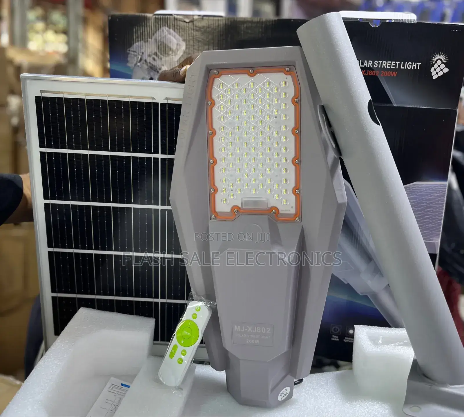 300w Solar Street Light - Mj-Xj803 Interstellar Warrior (New)