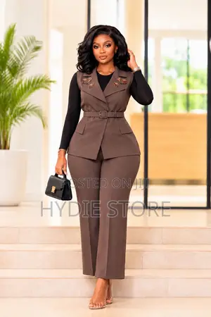 Floral Ladies Suit Three-Piece