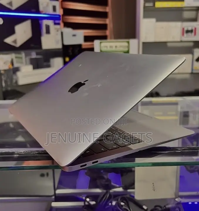 Laptop Apple MacBook Pro 2019 8GB Intel Core i5 SSD 128GB