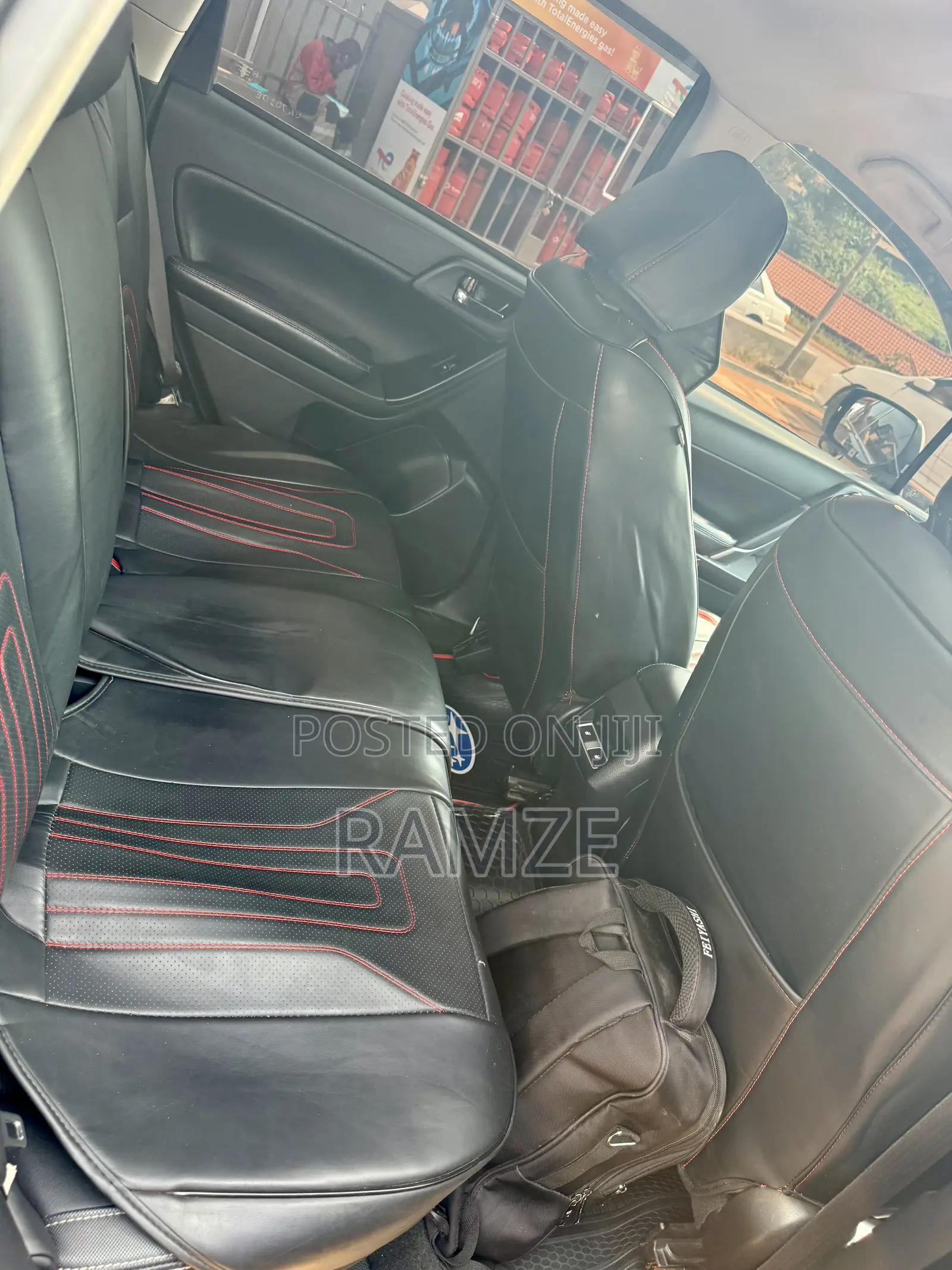 Subaru Forester 2017 Black