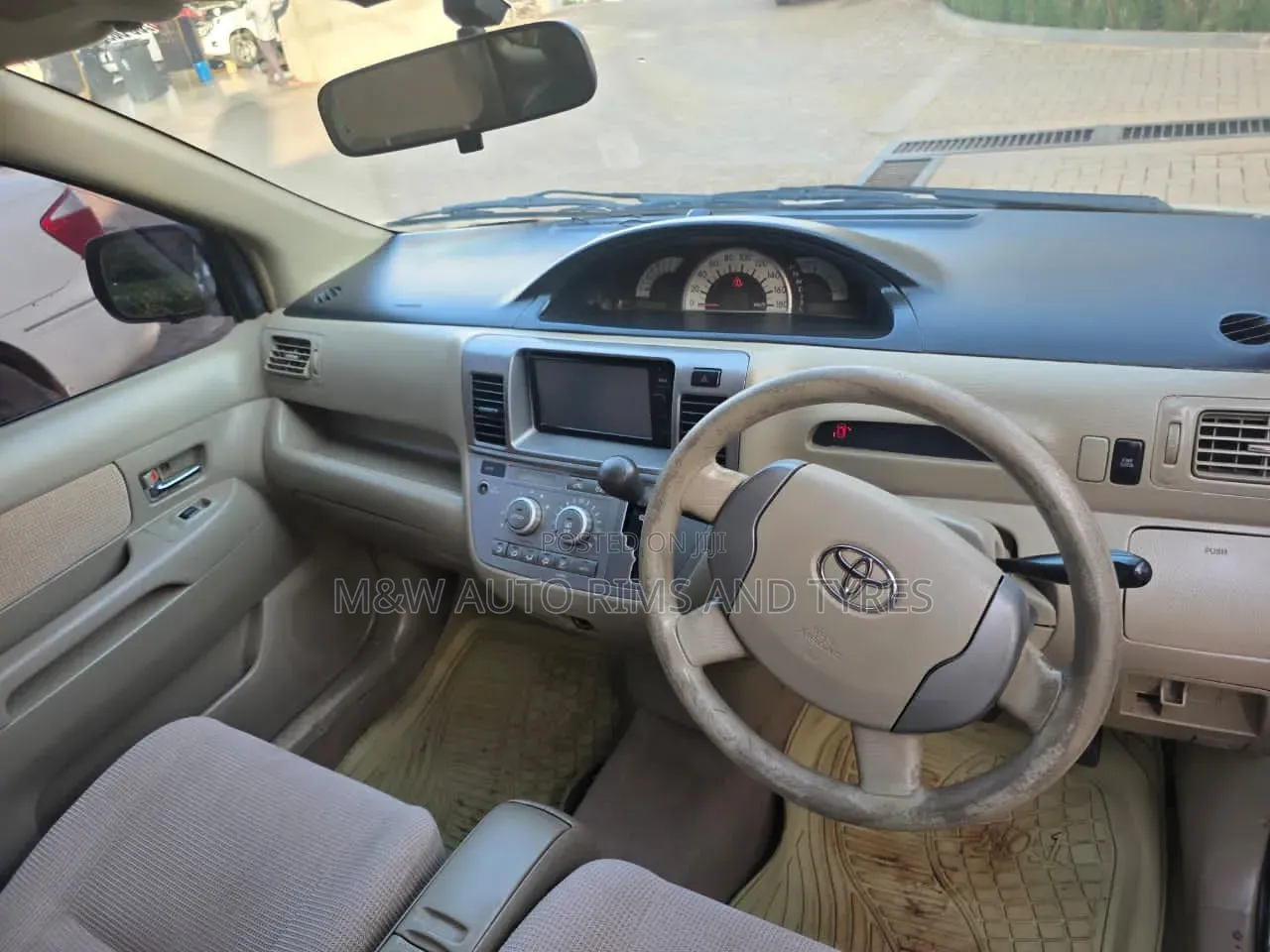 Toyota Raum 1.5 AWD 2006 Silver