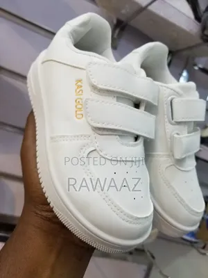 Kasi Gold Kids Sneakers