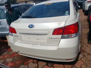 Subaru Legacy 2.0D Estate 2012 White