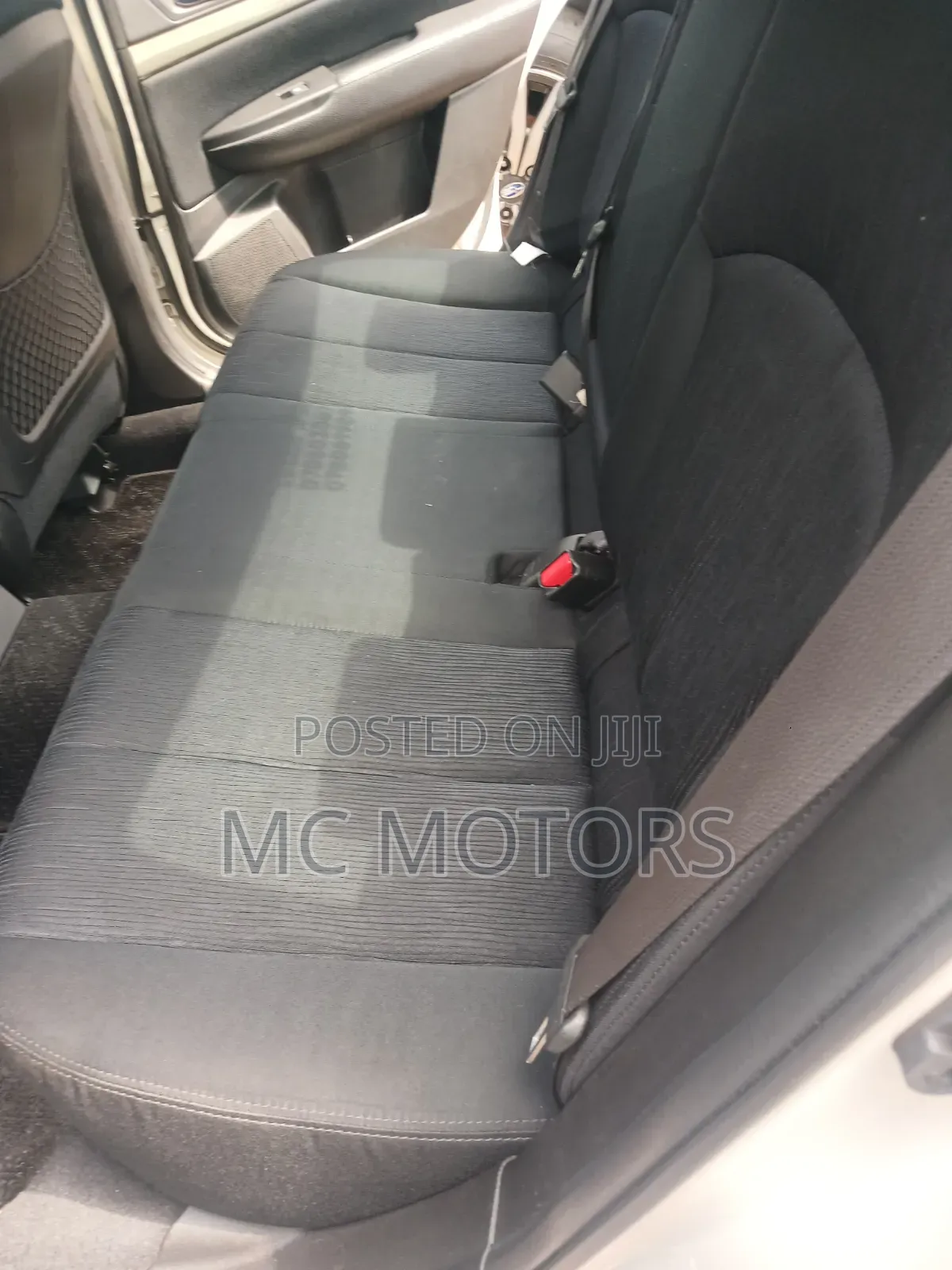 Subaru Legacy 2.0D Estate 2012 White