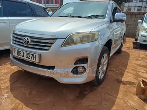 Toyota Vanguard 2009 Silver