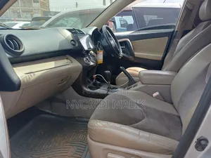 Toyota Vanguard 2009 Silver