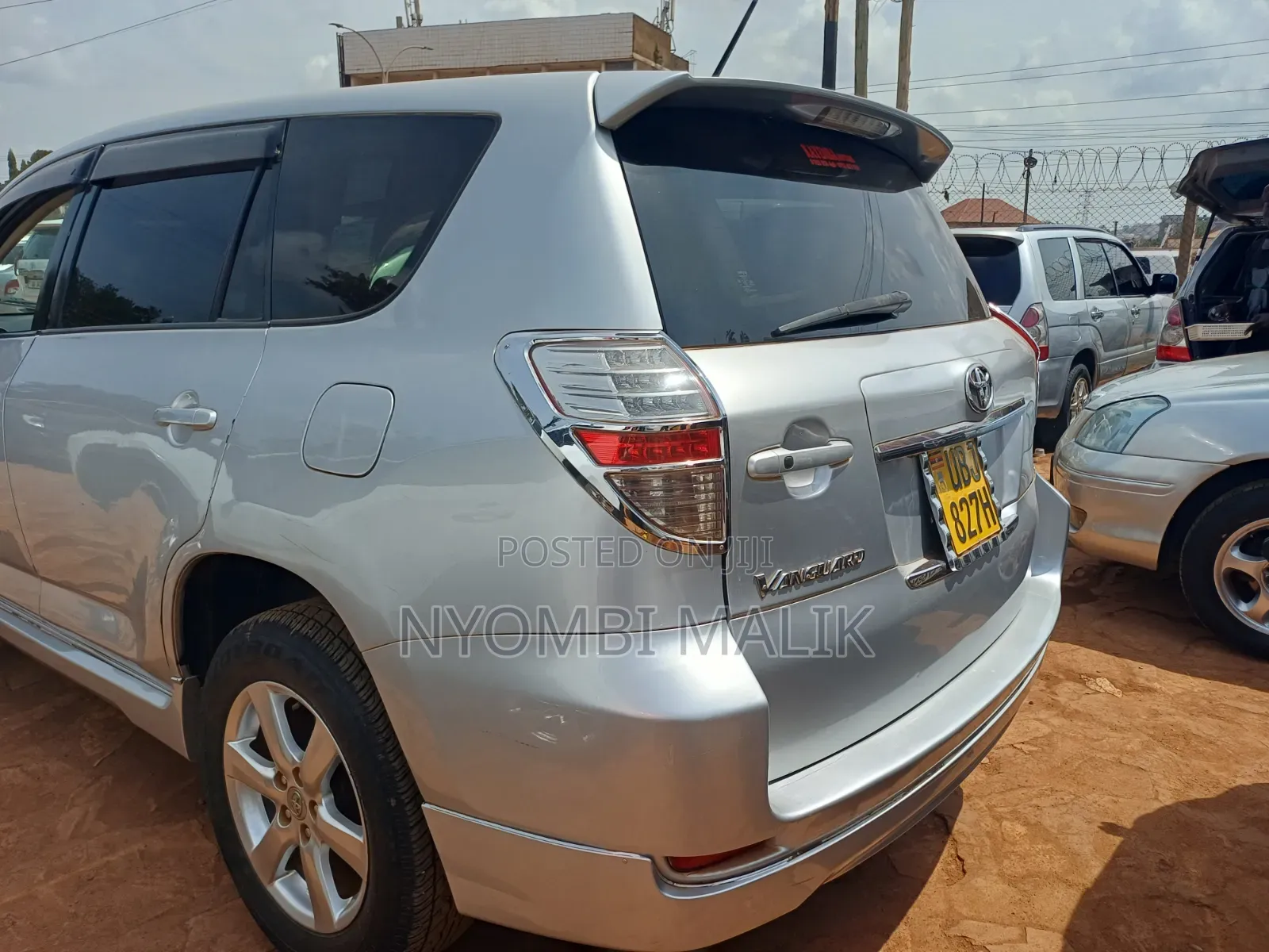 Toyota Vanguard 2009 Silver
