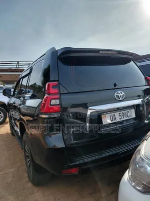 Toyota Land Cruiser Prado 2014 Black
