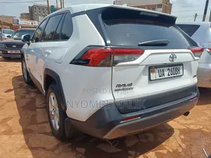 Toyota RAV4 2016 White