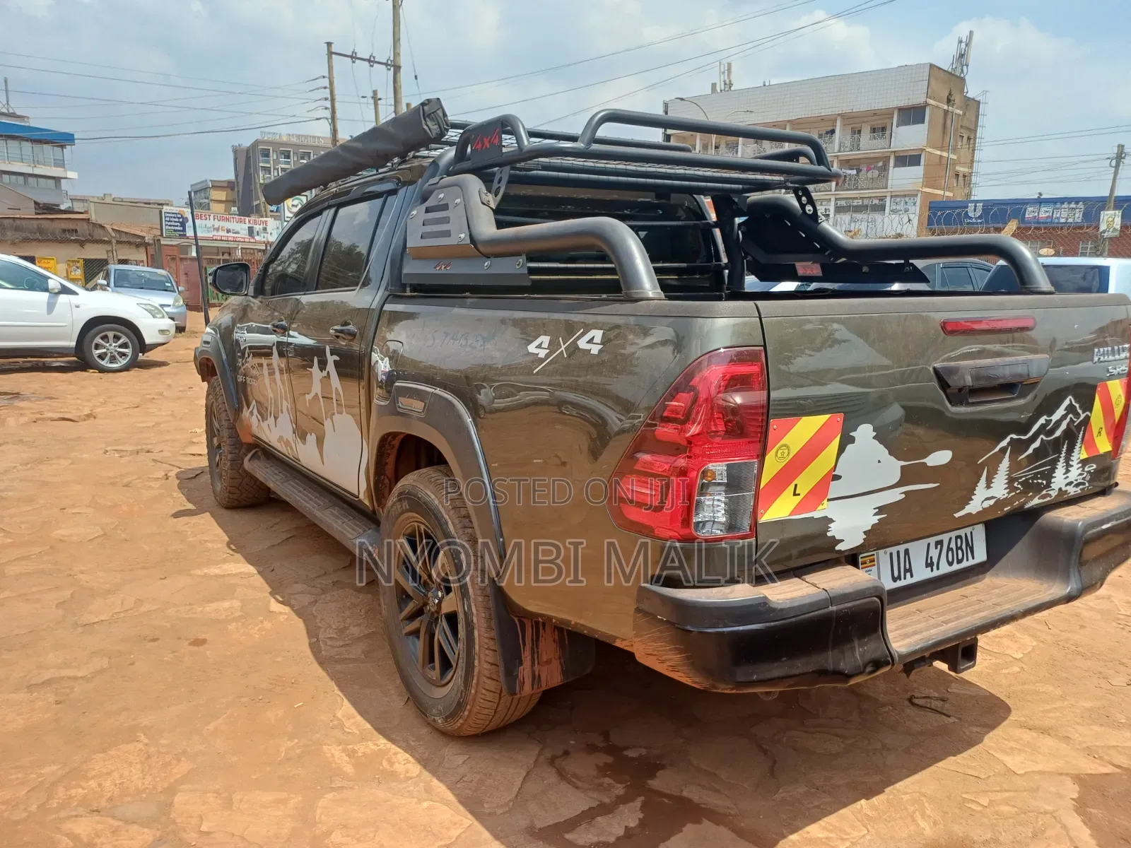Toyota Hilux 2020 Green