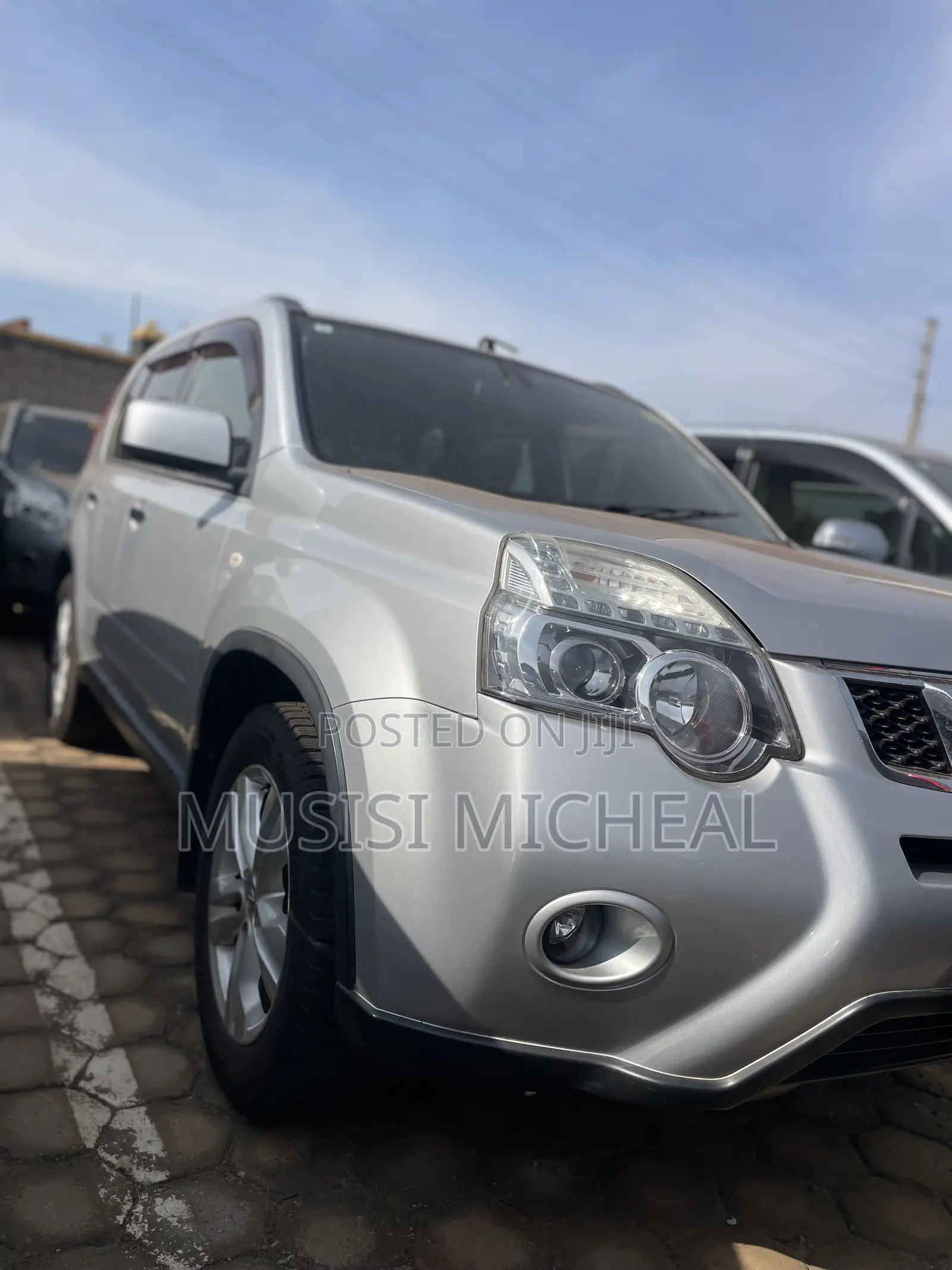 Nissan X-Trail 2.0 Petrol XE 2012 Silver