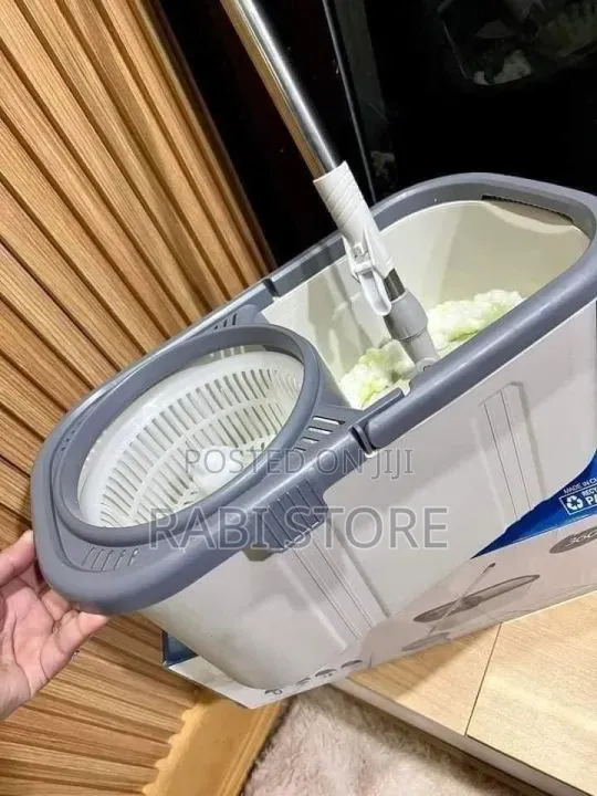Mopping Bucket With Mopper