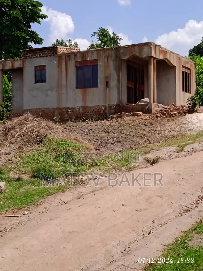 Furnished Mini Flat in Mpigi / Mpigi for sale