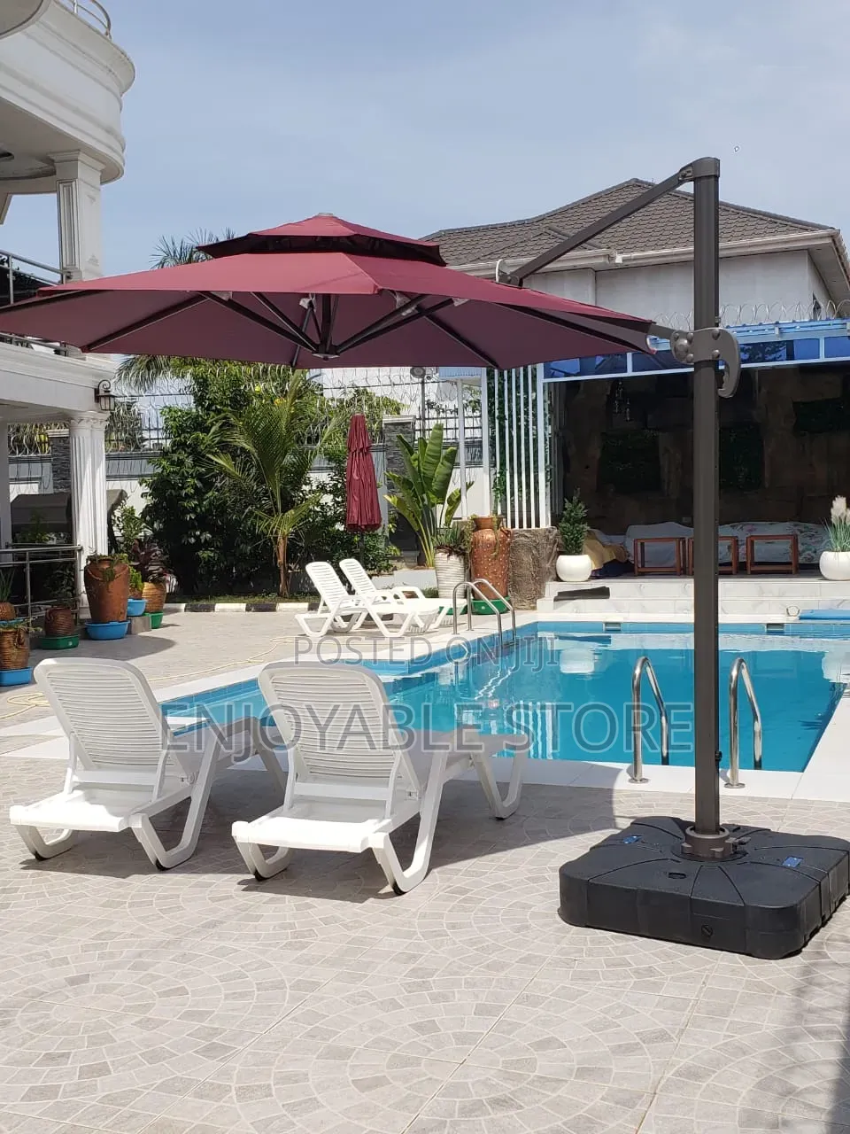 Outdoor Garden Umbrella for Beaches, Swimming Pool,Bars ,Hotels