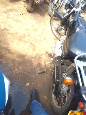 Suzuki 2009 Black