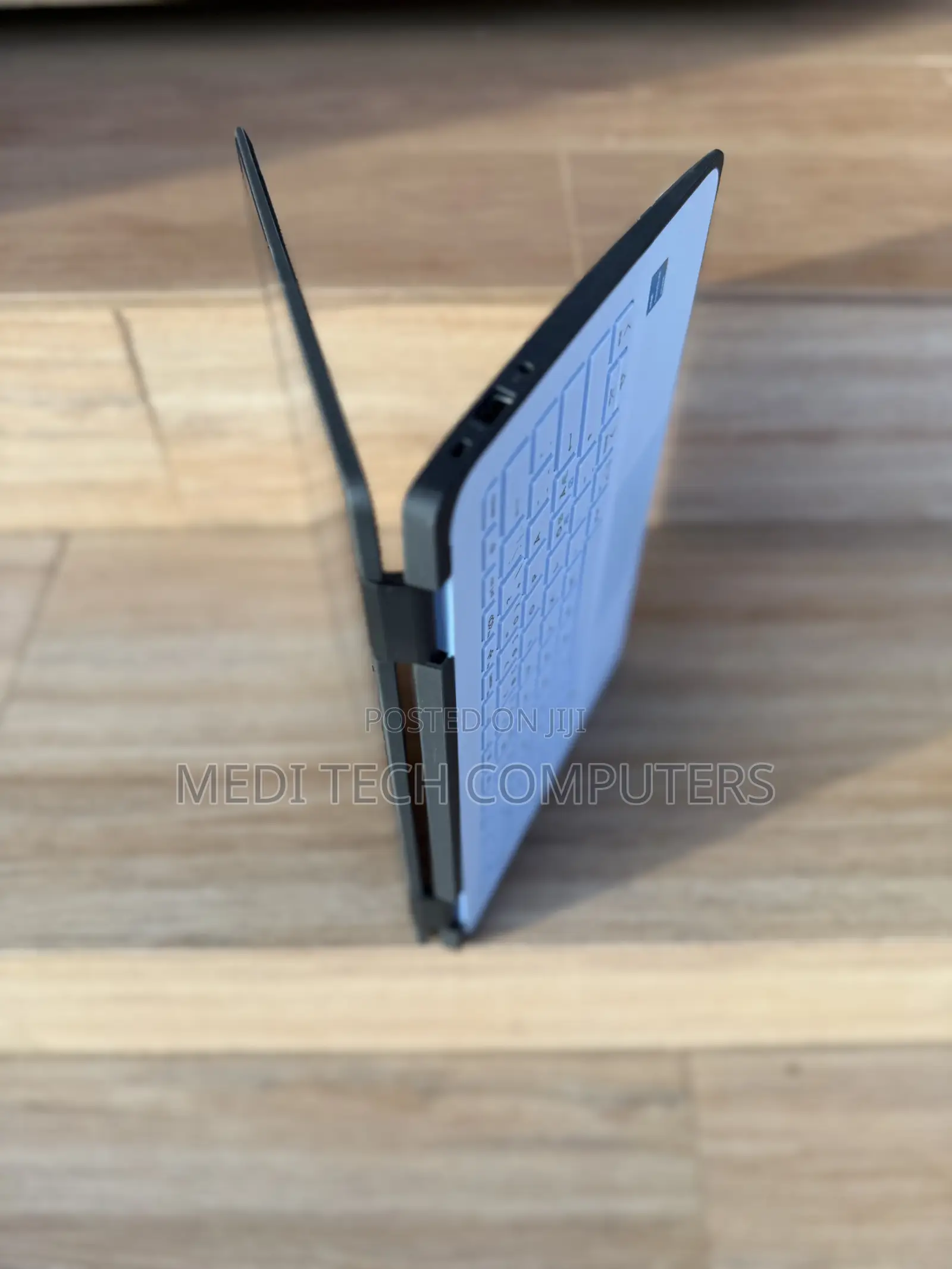 Laptop HP 14-dq1025cl 8GB SSD 256GB
