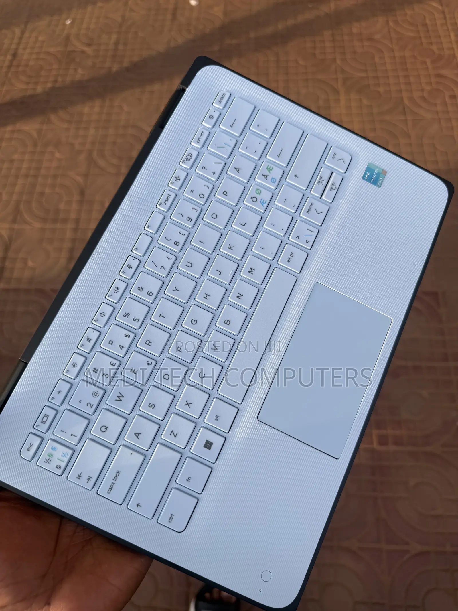 Laptop HP 14-dq1025cl 8GB SSD 256GB