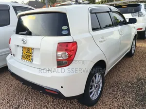 Toyota IST 2008 White