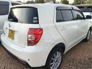 Toyota IST 2008 White