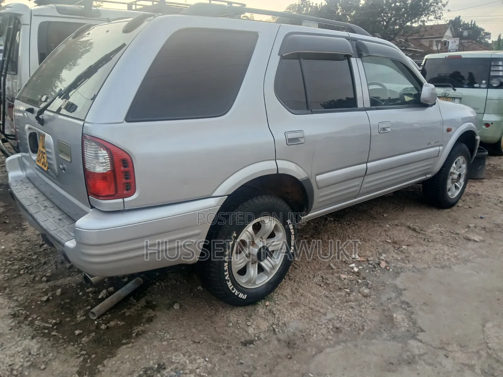 Isuzu Trooper 2002 Silver