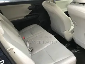 Toyota Wish 2009 Blue