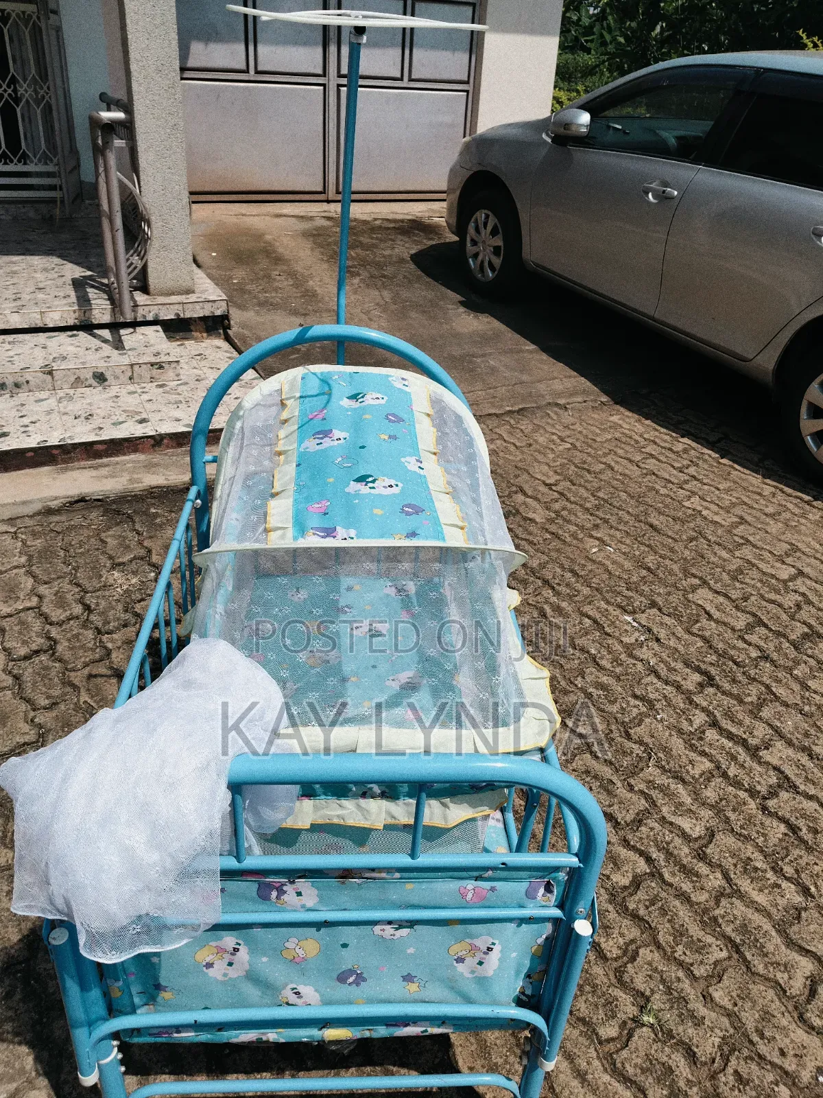 Baby Crib and Basinet