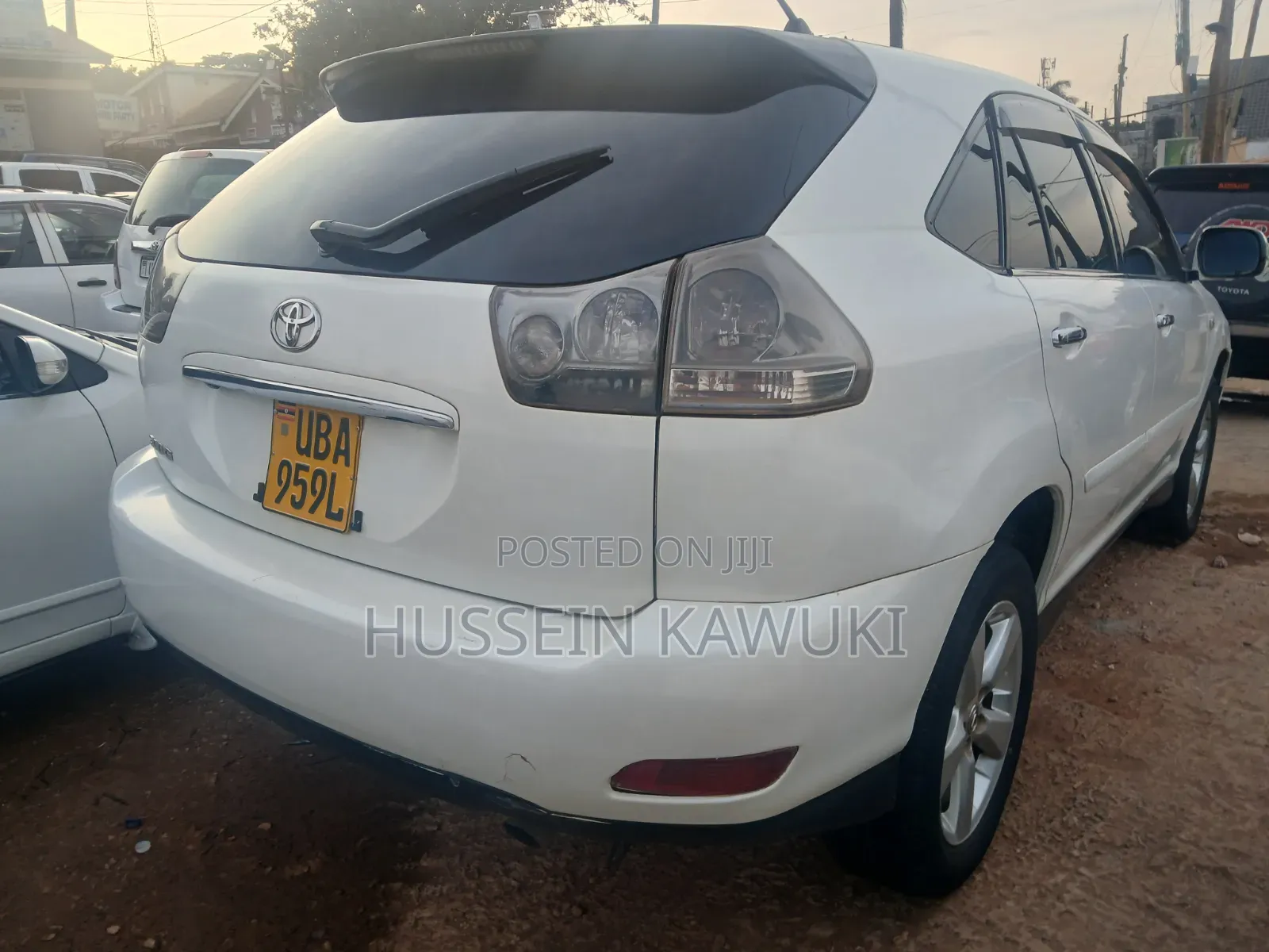 Toyota Harrier 2005 White