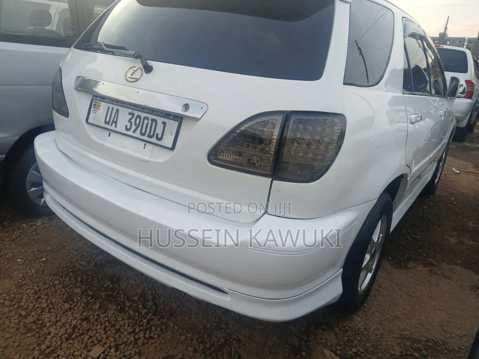 Toyota Harrier 1999 White
