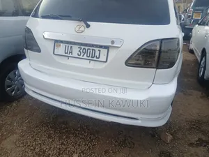 Toyota Harrier 1999 White
