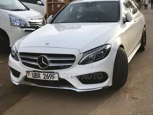Mercedes-Benz C200 2016 White