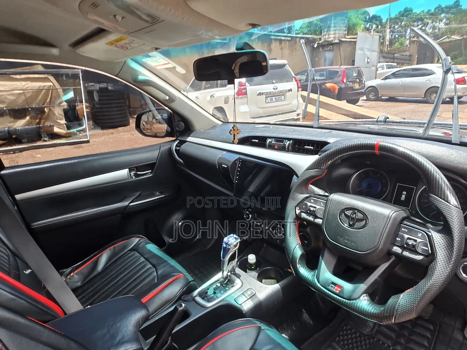 Toyota Hilux Revo Double Cab Deisel 2.8 RWD 2017 Black