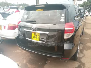 Toyota Vanguard 2011 Black