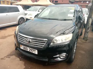Toyota Vanguard 2011 Black