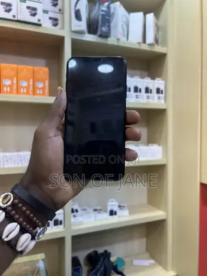 Apple iPhone 11 Pro Max 64 GB Black
