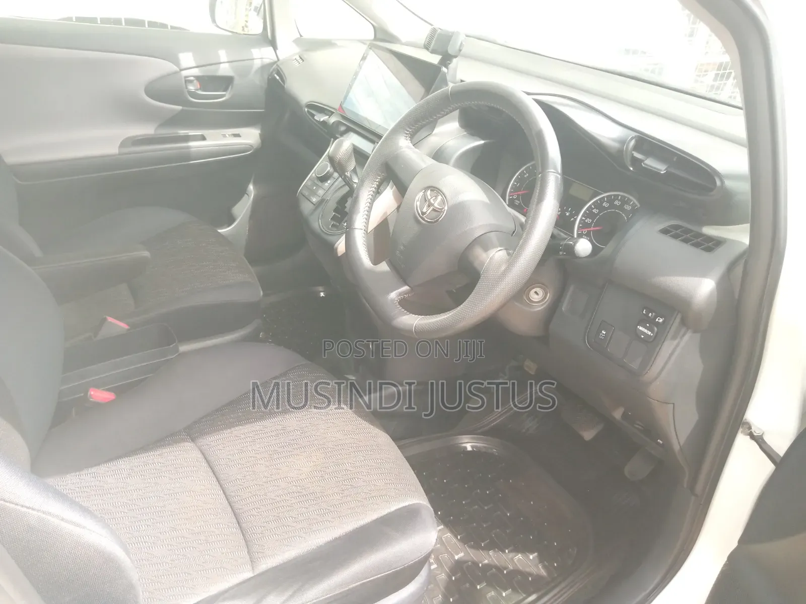 Toyota Wish 2011 White
