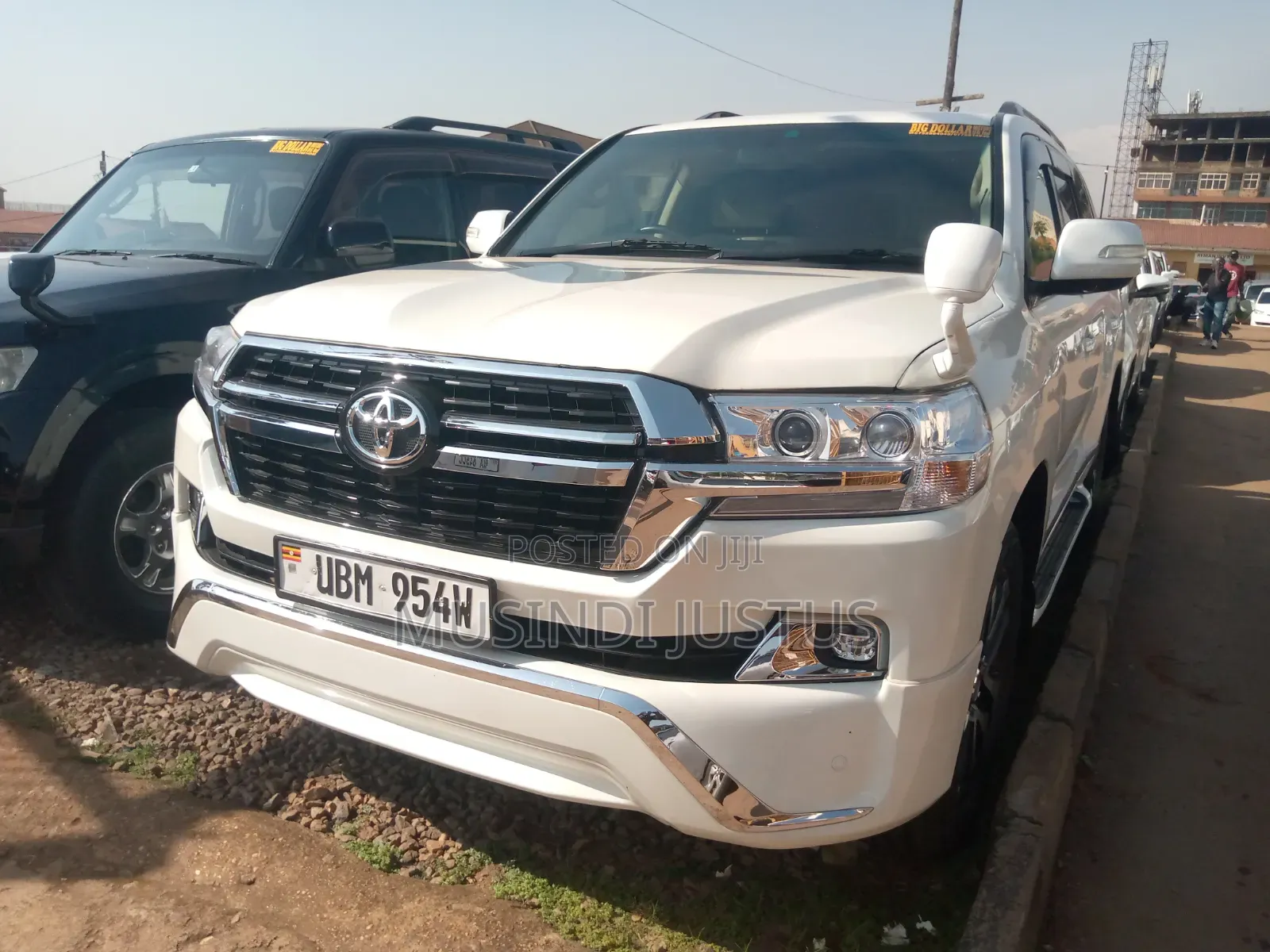 Toyota Land Cruiser 2010 White