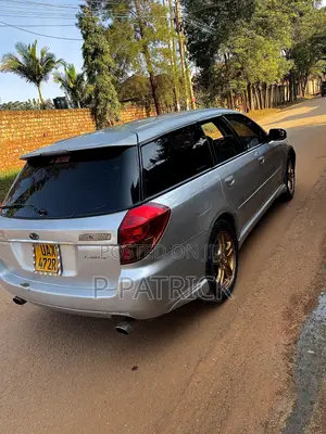 Subaru Legacy 2004 Silver