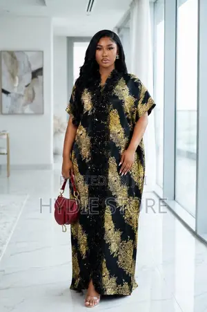 Elegant Floral Free Dress