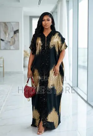 Elegant Floral Free Dress