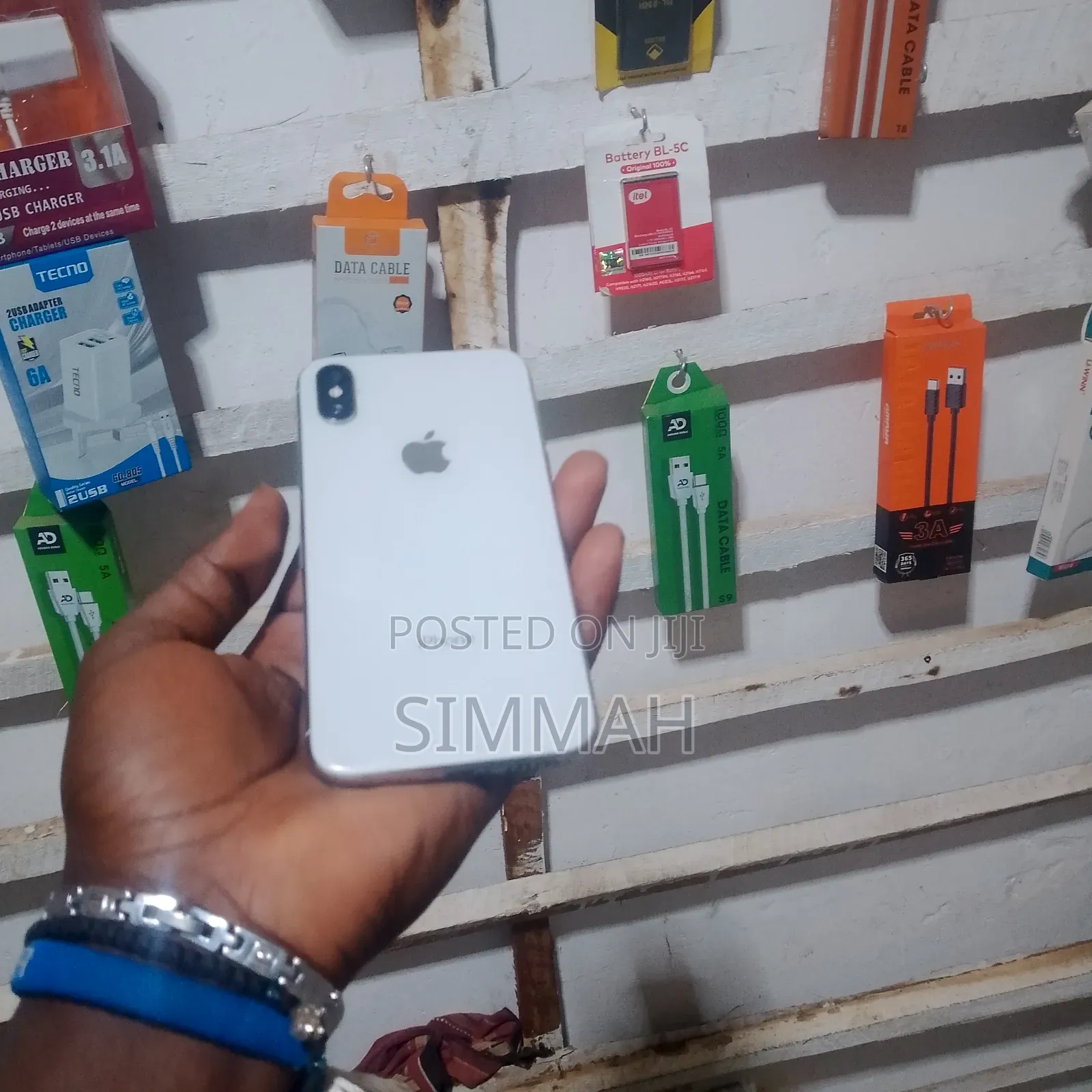 Apple iPhone X 64 GB White