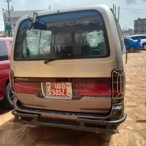 Toyota TownAce 2006 Silver