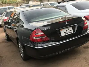 Mercedes-Benz E240 2010 Black