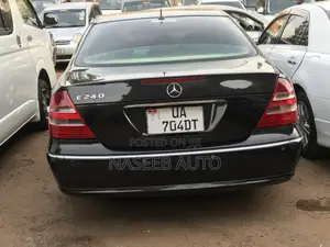 Mercedes-Benz E240 2010 Black