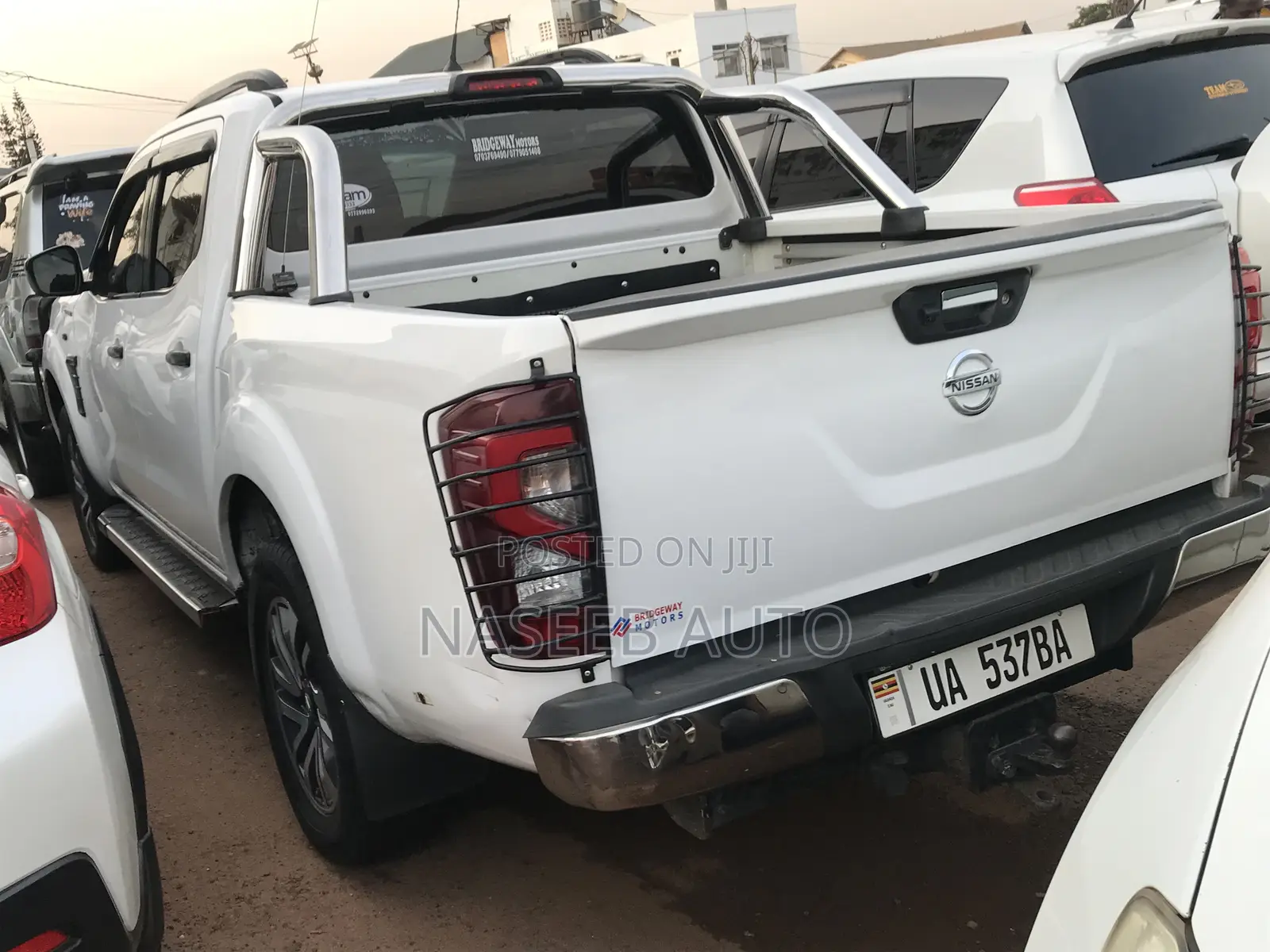 Nissan Navara 2013 White