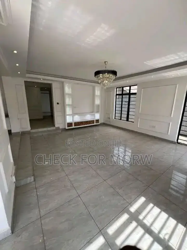 5bdrm Duplex in Kira, Central Division for rent