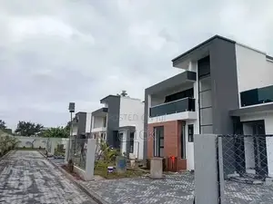 5bdrm Duplex in Munyonyo, Central Division for rent
