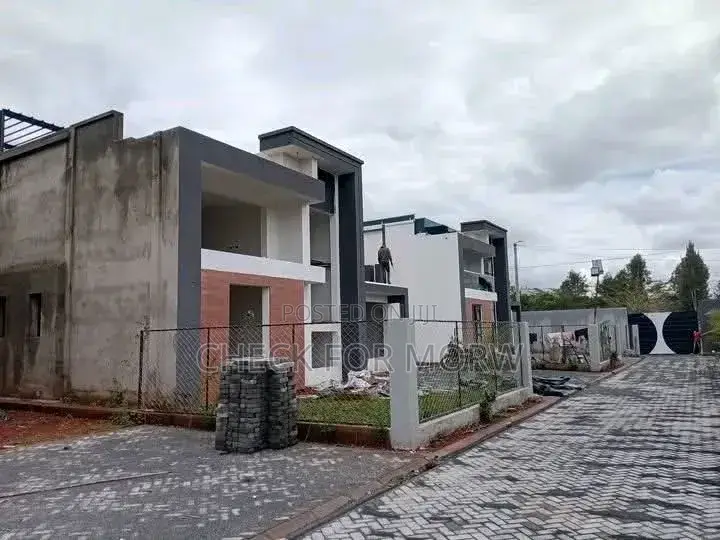 5bdrm Duplex in Munyonyo, Central Division for rent