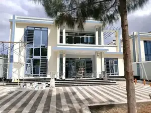 5bdrm Duplex in Munyonyo, Central Division for rent