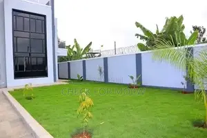 6bdrm Duplex in Munyonyo, Central Division for rent