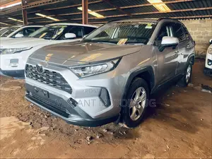 Toyota RAV4 2019 Silver